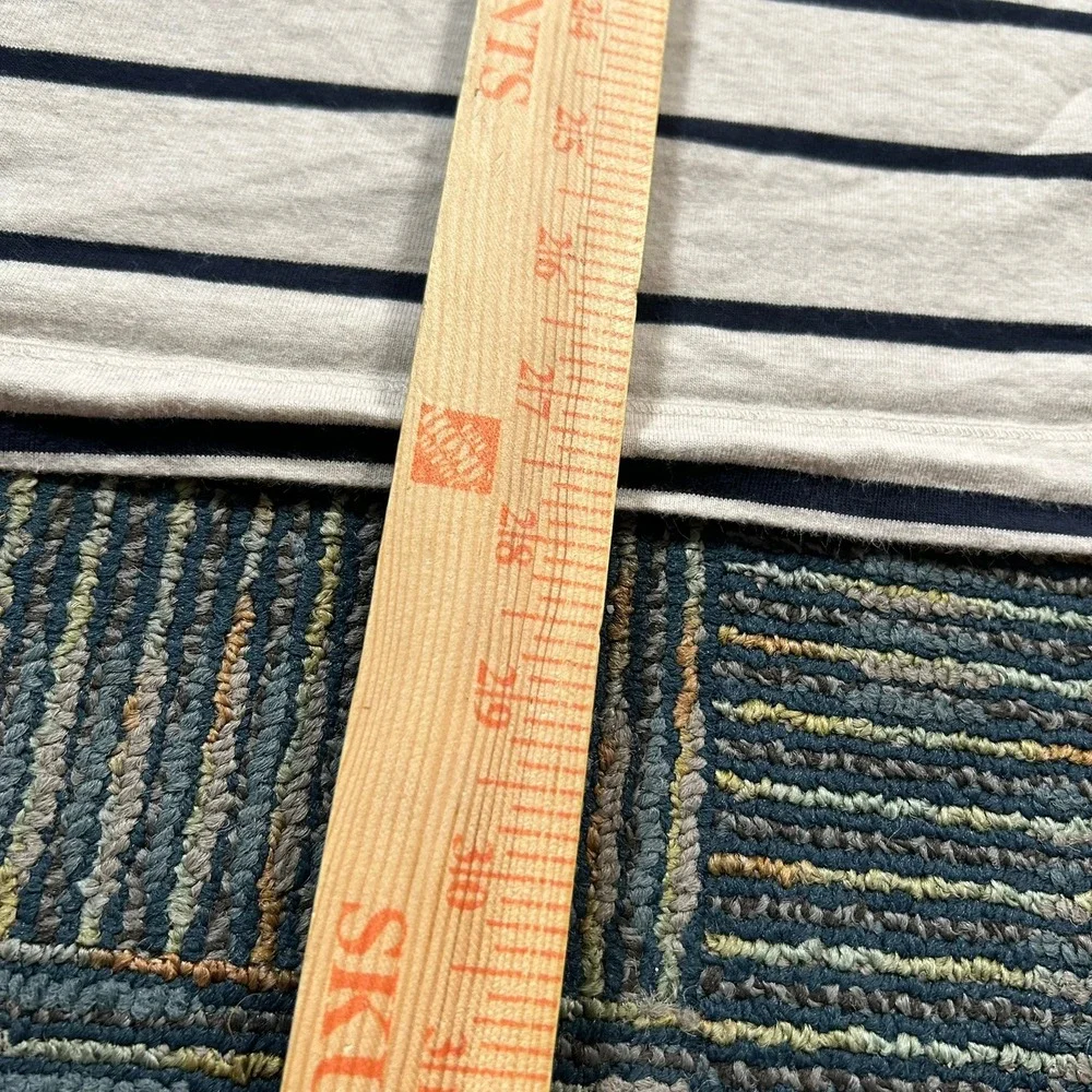 Banana Republic Authentic Tee XL Oatmeal Striped Supima Cotton Crewneck T-Shirt